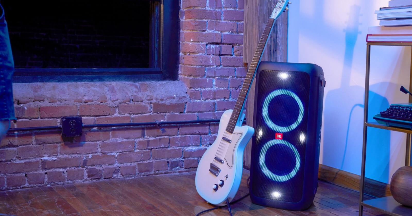 Loa-Bluetooth-JBL-PARTYBOX100-chinh-hang-phuc-giang-Tuấn Dũng Audio-157-nguyen-van-troi-p11-quan-phu-nhuan-tphcm