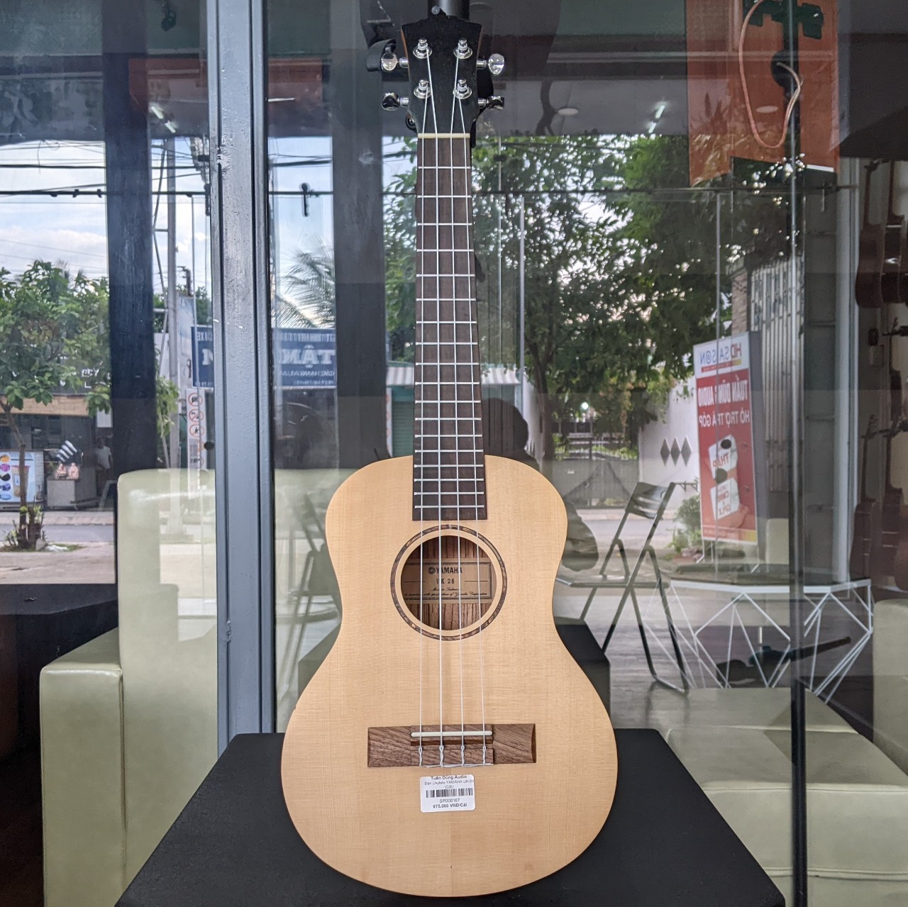 Đàn Ukulele YAMAHA UK-26
