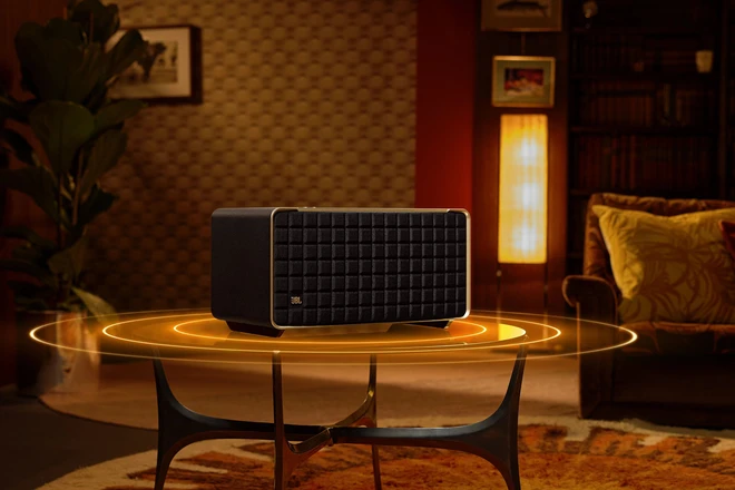 JBL ra mắt loa Authentics và đầu đĩa than Spinner BT thiết kế cổ điển tại IFA 2023