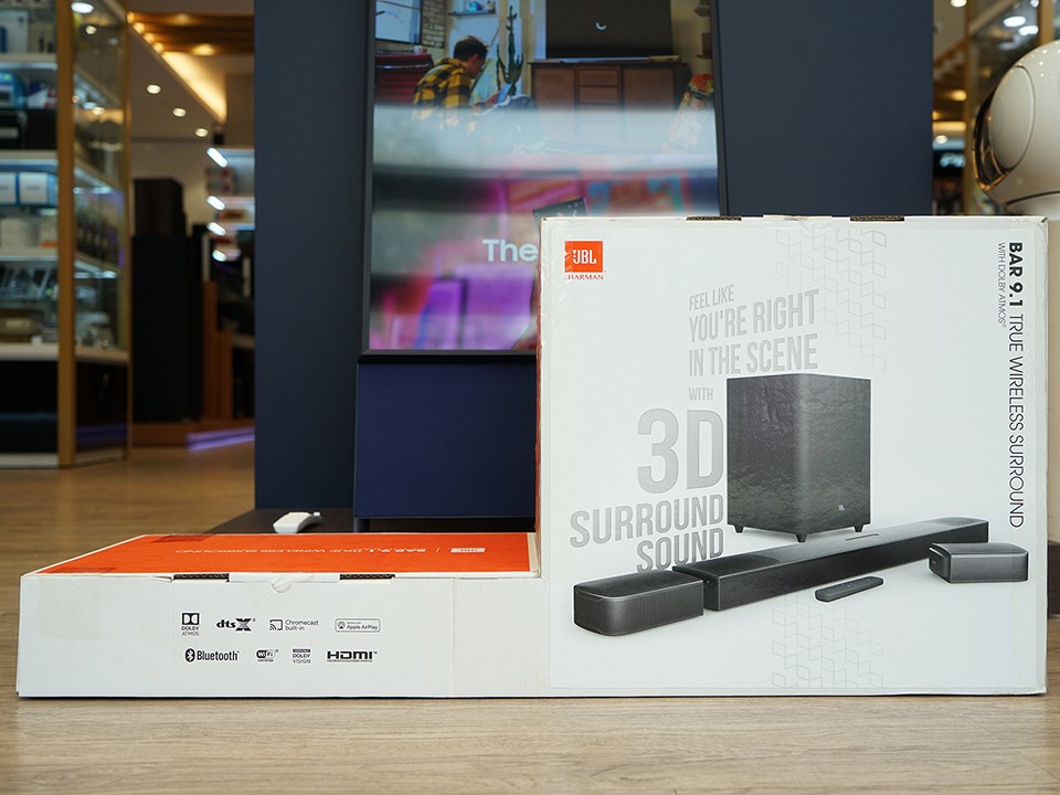 Trên tay soundbar JBL Bar 9.1 True Wireless - Công suất 820W, hỗ trợ âm thanh vòm 3D chuẩn Dolby Atmos